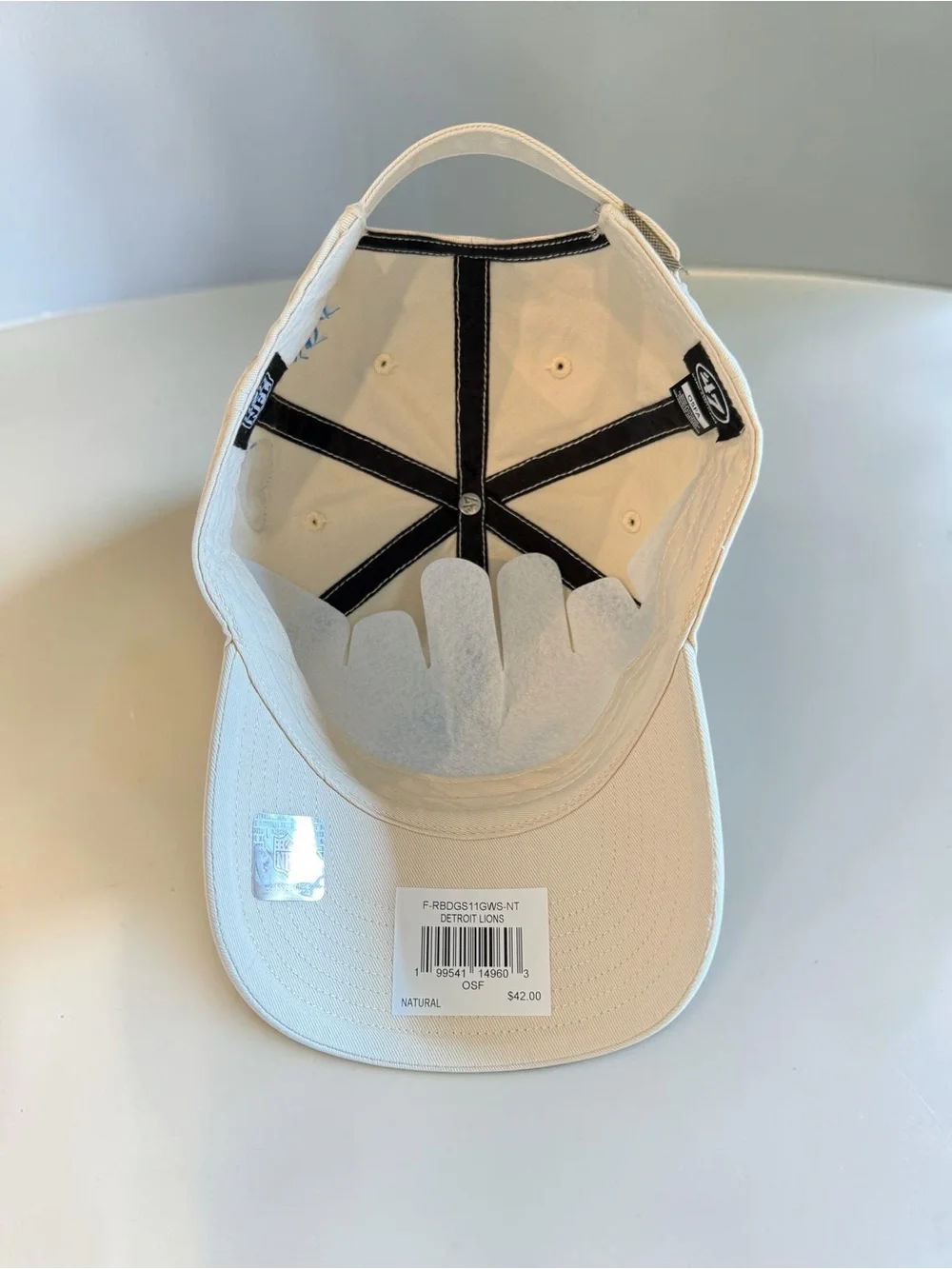 Detroit Lions Cream Baseball Cap with Blue Logo